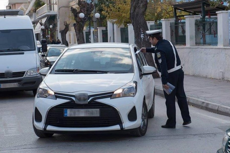 Πόσες χιλιάδες κλήσεις έκοψε η Τροχαία το Πάσχα;