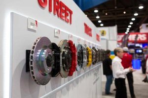 Νέα 8πίστονα φρένα της Brembo με τεράστιους δίσκους (+video)