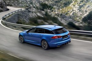 Νέα Jaguar XFR-S Sportbrake 550 PS για οικογενειάρχες με ψυχή!