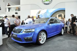 Παρέλαση πολλών αστέρων στο Goodwood