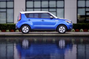 Το νέο ηλεκτρικό Kia Soul EV καίει από μόλις 1,4 ευρώ/100 χλμ.!