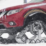 Παιχνίδια στο χιόνι με ερπυστριοφόρο Nissan X-Trail! (+video)