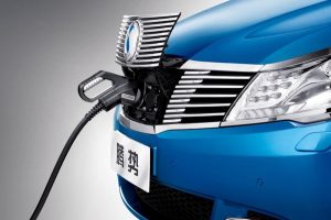 Ηλεκτρικό Denza από Daimler και BYD με βάση τη B-Class