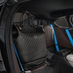 Ειδικές βαλίτσες Louis Vuitton από ανθρακόνημα για το BMW i8