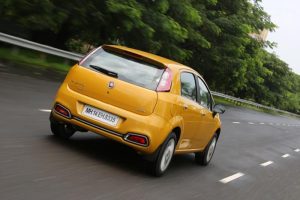 Παρουσιάστηκε το ανανεωμένο Fiat Punto με νέα εμφάνιση