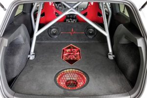 Ένα και μοναδικό VW Golf GTI Heartbeat 400 ίππων