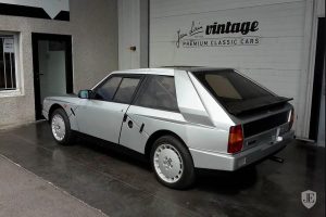 Υπερσπάνια Lancia Delta S4 Stradale αξίζει μια περιουσία!