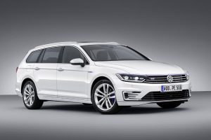 Νέο VW Passat GTE 218 PS με κατανάλωση 2,0 λτ./100 χλμ.!