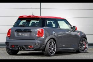 Βελτιωμένο νέο MINI JCW με 300 ίππους είναι πύραυλος!