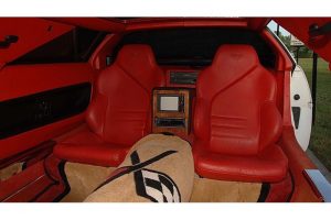 Σε δημοπρασία Corvette λιμουζίνα για γάμους και πάρτι!