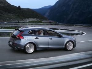 Ιδού το νέο Volvo V40