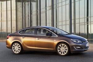 Το πιο οικογενειακό Opel Astra Sedan