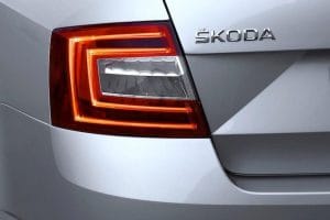 Αποκαλύπτεται σιγά-σιγά η νέα Skoda Octavia