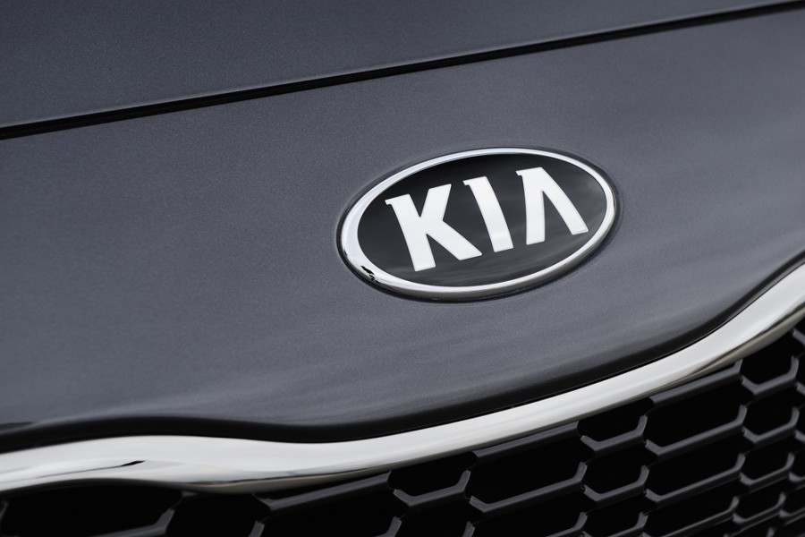 Νοέμβριος 2012: Κερδισμένη η Kia