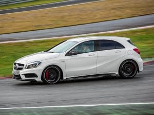 Επίσημες φωτογραφίες της Mercedes A 45 AMG+video