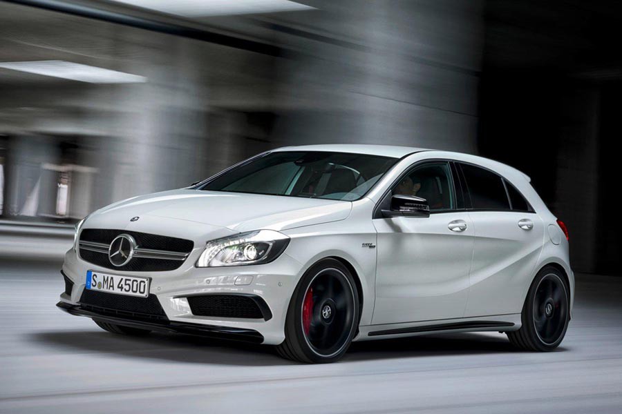 Επίσημες φωτογραφίες της Mercedes A 45 AMG+video