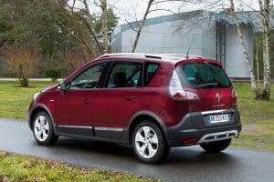 Νέο crossover Renault Scenic XMOD