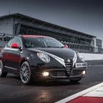 H Alfa Romeo MiTo SBK στρίβει στους 2 τροχούς