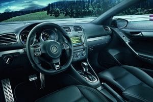 Νέο Volkswagen Golf R Cabriolet 265 ίππων
