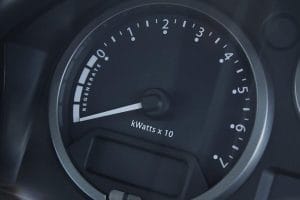 Το Land Rover Defender… μπαίνει στην πρίζα