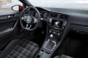 Νέο Volkswagen Golf GTD στο Σαλόνι της Γενεύης
