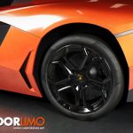 Η Lamborghini Aventador και σε... Limo