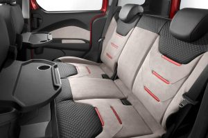 Νέο μικρό Ford Tourneo Courier