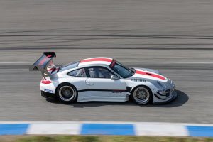 Η αγωνιστική Porsche 911 GT3 R