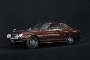 Απίστευτη συλλογή με μινιατούρες Toyota κλίμακας 1:5