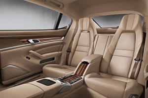 Επίσημα η ανανεωμένη Porsche Panamera