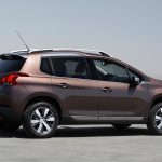 Το Peugeot 2008 με νέο 1.2 turbo κινητήρα