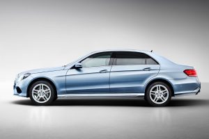Νέα Mercedes E-Class Long με μακρύ μεταξόνιο