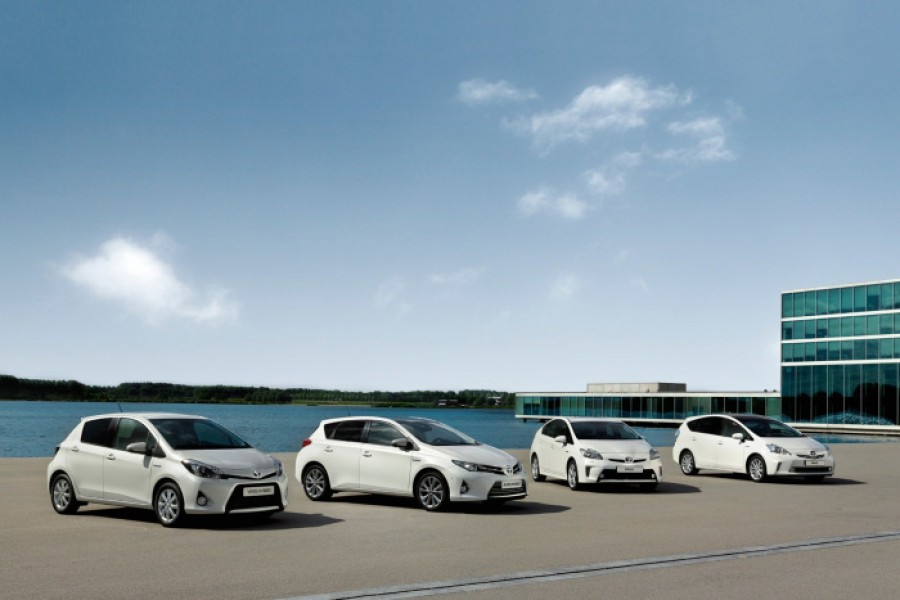 Νέοι κινητήρες και «ευέλικτη» πλατφόρμα από την Toyota