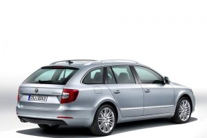 Ανανέωση για την Skoda Superb