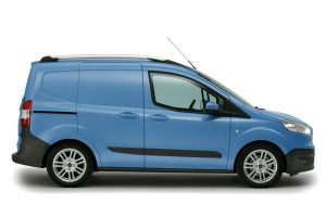 Νέο Ford Transit Courier με χώρο φόρτωσης 2,3 κ.μ.