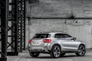Αποκάλυψη της νέας Mercedes GLA