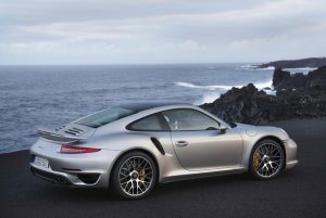 Αποκαλυπτήρια της νέας Porsche 911 Turbo
