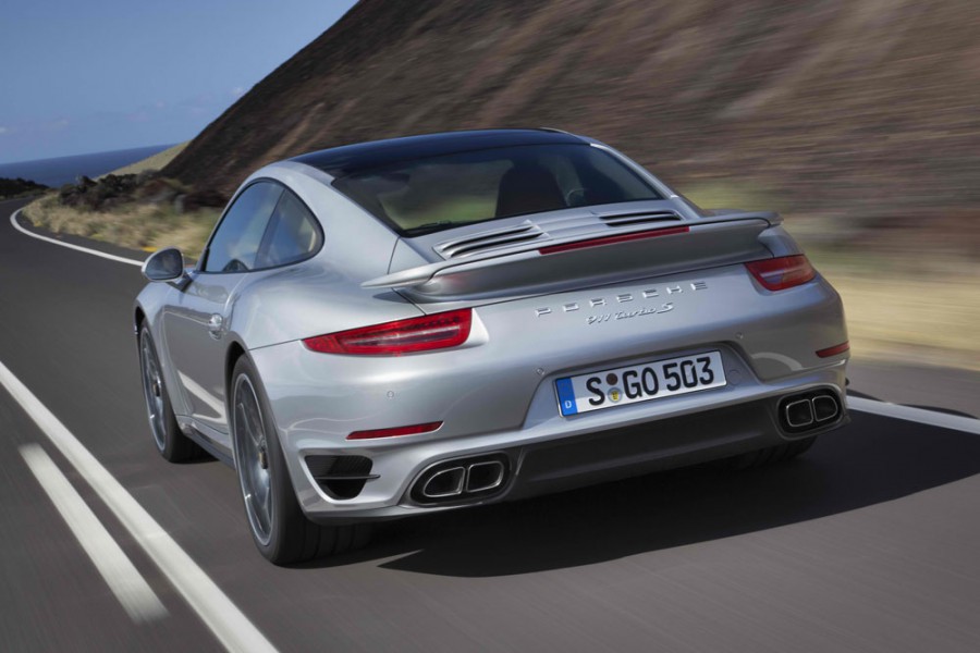 Αποκαλυπτήρια της νέας Porsche 911 Turbo