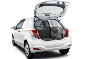 Το επαγγελματικό Toyota YarisVan