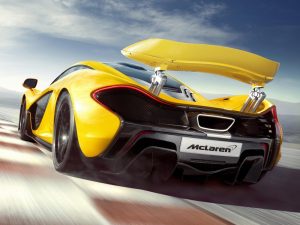 H McLaren P1 ντριφτάρει στον Αρκτικό Κύκλο (video)