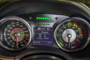 Η ηλεκτρική Mercedes SLS AMG κάνει ρεκόρ στο Ring