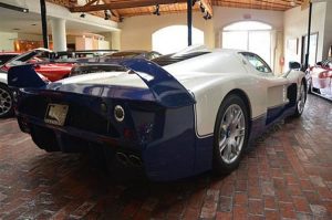 Πωλείται Maserati MC12 έναντι 1.1 εκ. ευρώ