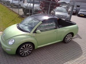 Tragic… μετατροπή VW Beetle pick up