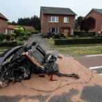 Σώος βγήκε ο οδηγός από κομμένο στα δύο Audi S8