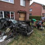 Σώος βγήκε ο οδηγός από κομμένο στα δύο Audi S8