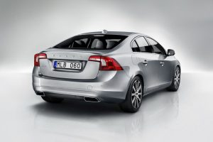 Το ανανεωμένο Volvo S60 με τιμή από 24.960 ευρώ