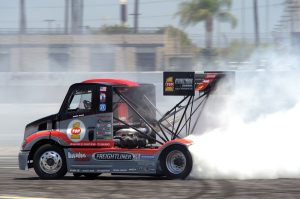 Ο τράκτορας των 2.400 ίππων του Pikes Peak