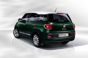 Fiat 500L Living… room με 7 θέσεις