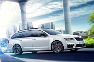 Νέες φωτογραφίες της Skoda Octavia RS