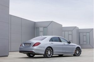 Η νέα Mercedes S 63 AMG V8 BITURBO (+video)